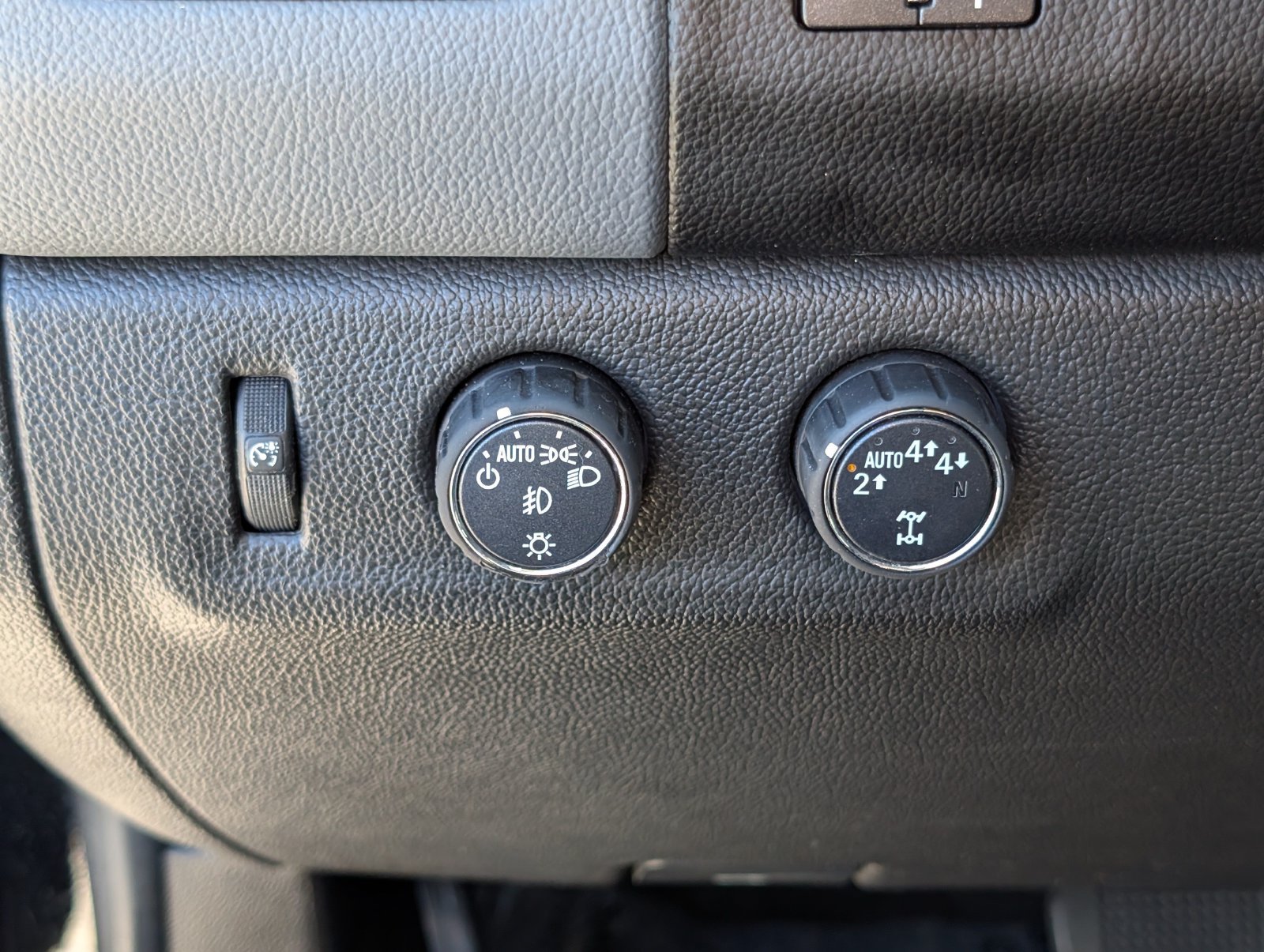 Used 2018 Chevrolet Colorado Z71 AWD/4WD image 22