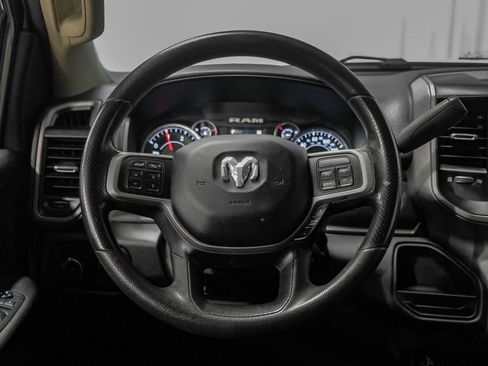 Used 2020 RAM 3500 Tradesman image 16