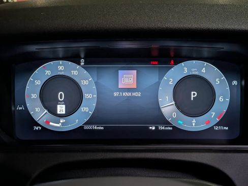 New 2026 Land Rover Range Rover Velar S AWD/4WD image 17