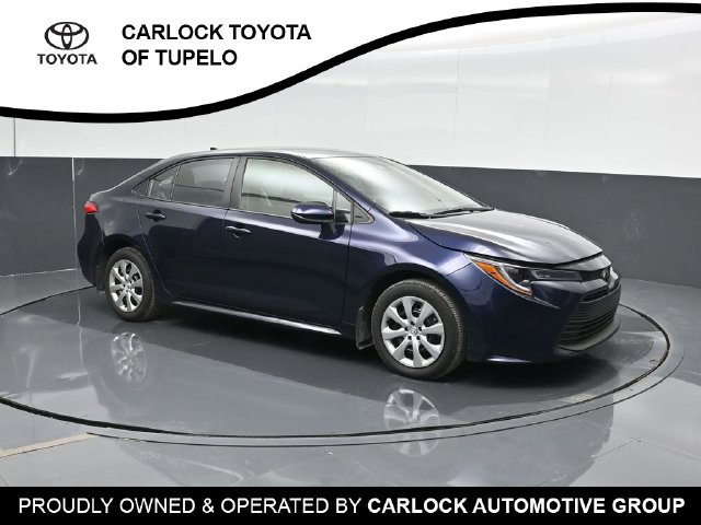 Used 2026 Toyota Corolla LE FWD image 6