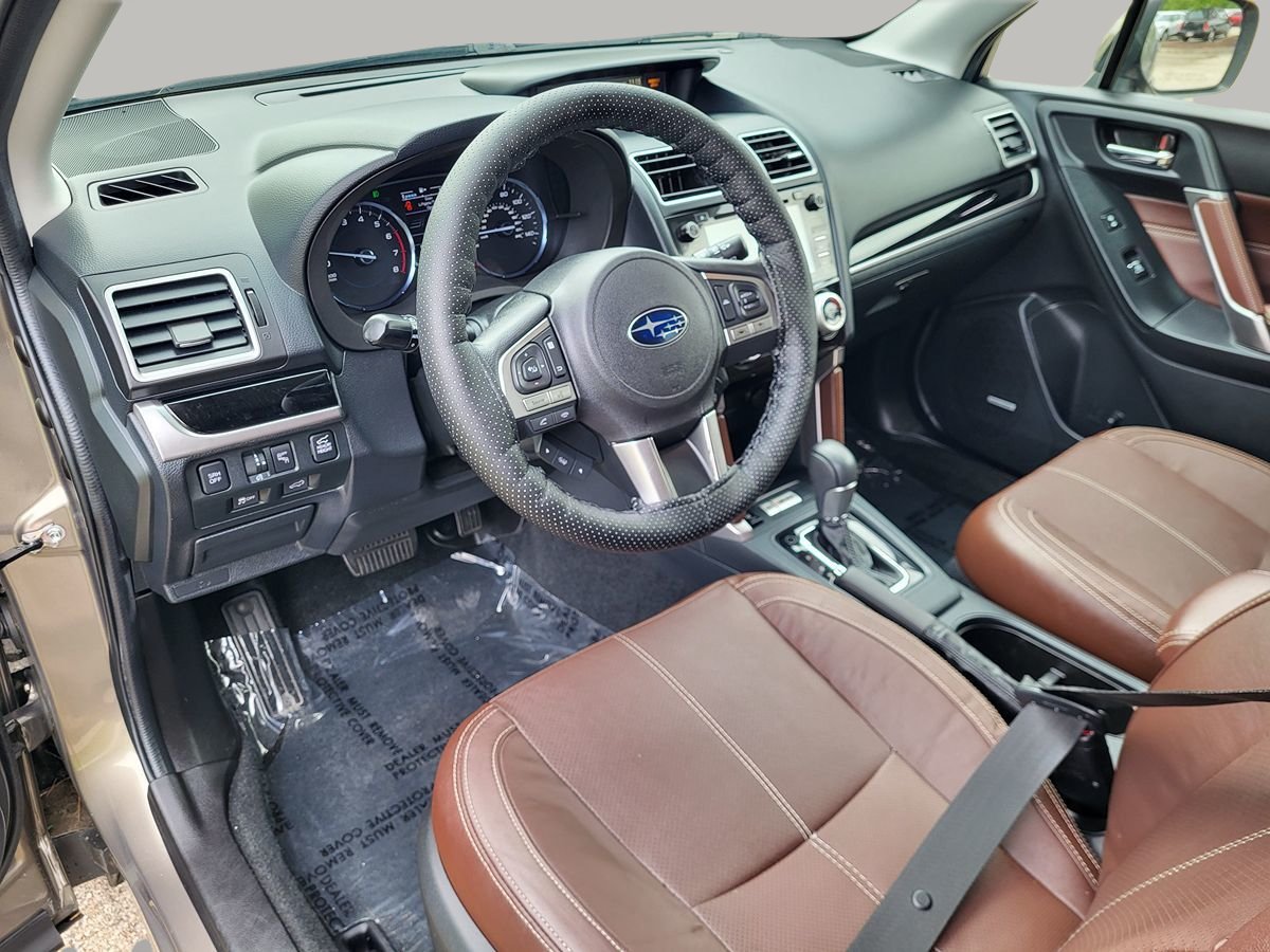 Used 2018 Subaru Forester 2.5i Touring AWD/4WD image 15