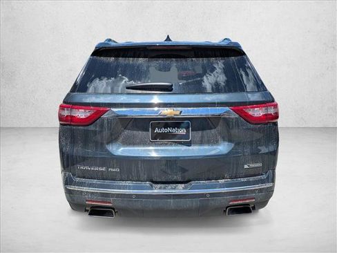Used 2018 Chevrolet Traverse Premier AWD/4WD image 6