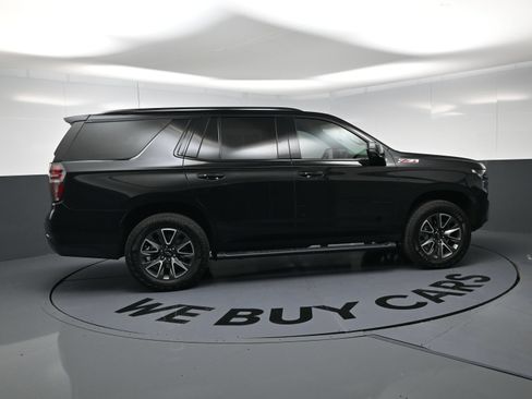 Used 2024 Chevrolet Tahoe Z71 w/ Luxury Package AWD/4WD image 10
