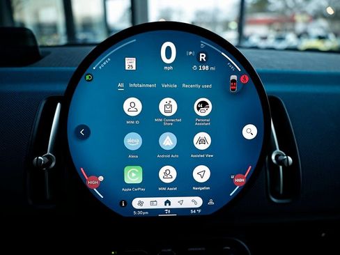 Used 2025 MINI Cooper Countryman S w/ Comfort Package Max image 36