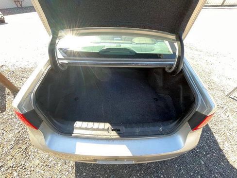 Used 2006 Buick Lucerne CXL w/ Luxury Package FWD image 25
