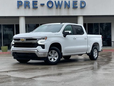 Certified 2025 Chevrolet Silverado 1500 LT image 2