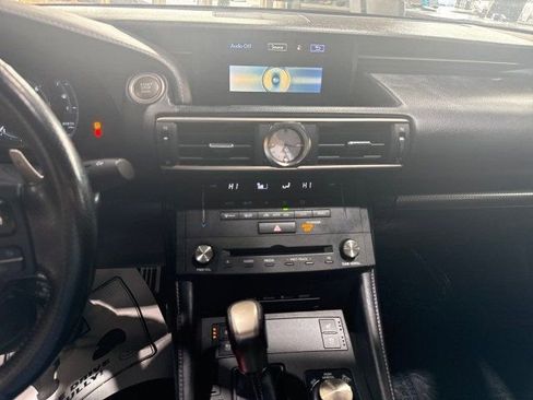 Used 2016 Lexus RC 350 image 17