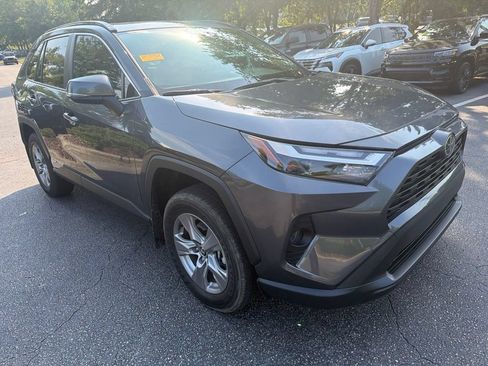 Used 2025 Toyota RAV4 XLE w/ Convenience Package AWD/4WD image 4