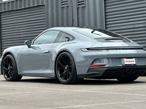 Certified 2024 Porsche 911 GT3 RWD image 3
