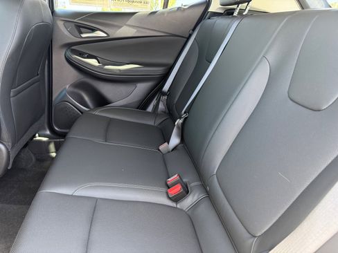 Used 2024 Buick Encore GX Sport Touring w/ Advanced Technology Package AWD/4WD image 25