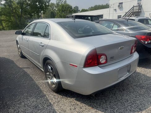 Used 2010 Chevrolet Malibu LT w/ Power Convenience Package FWD image 7