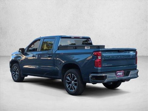 Used 2024 Chevrolet Silverado 1500 LT RWD image 7