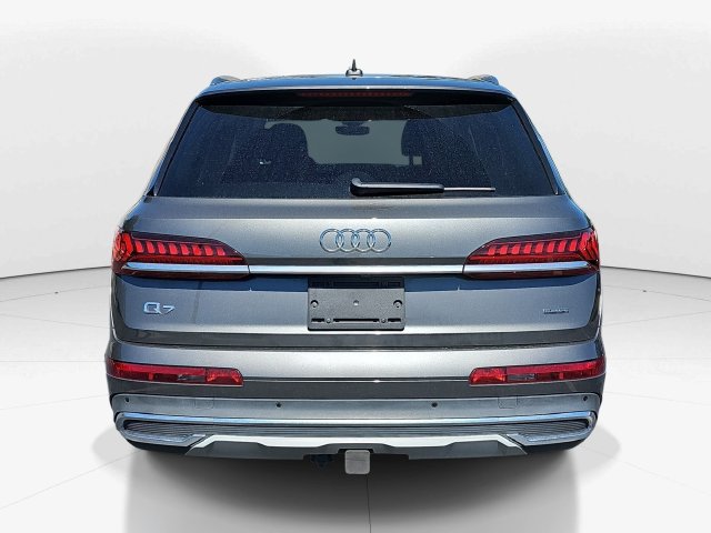 Used 2020 Audi Q7 3.0T Prestige AWD/4WD image 4