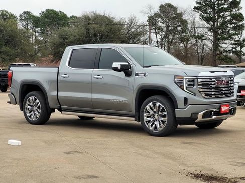 New 2026 GMC Sierra 1500 Denali image 2