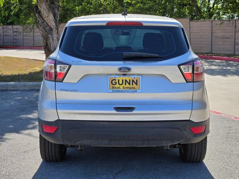 Used 2018 Ford Escape S FWD image 4