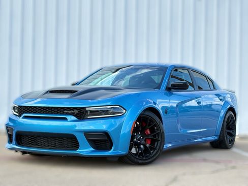Used 2023 Dodge Charger SRT Hellcat w/ Harman/Kardon Audio Group image 2