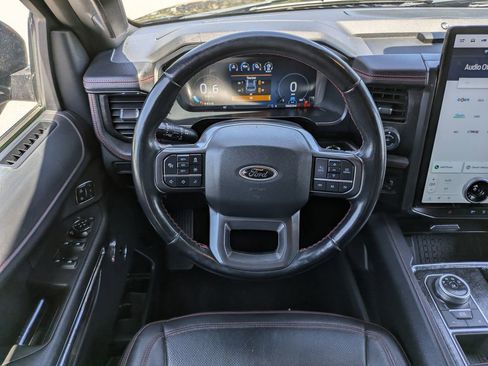 Used 2023 Ford Expedition Max Limited image 16