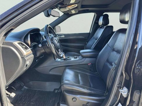 Used 2016 Jeep Grand Cherokee Limited AWD/4WD image 15