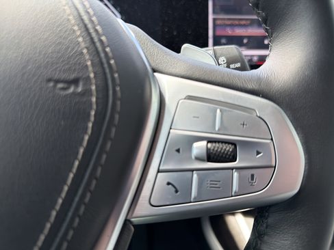 Used 2025 BMW X7 xDrive40i w/ Executive Package image 20