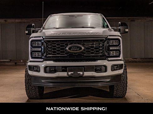 Used 2026 Ford F350 Lariat w/ Black Appearance Package AWD/4WD image 4