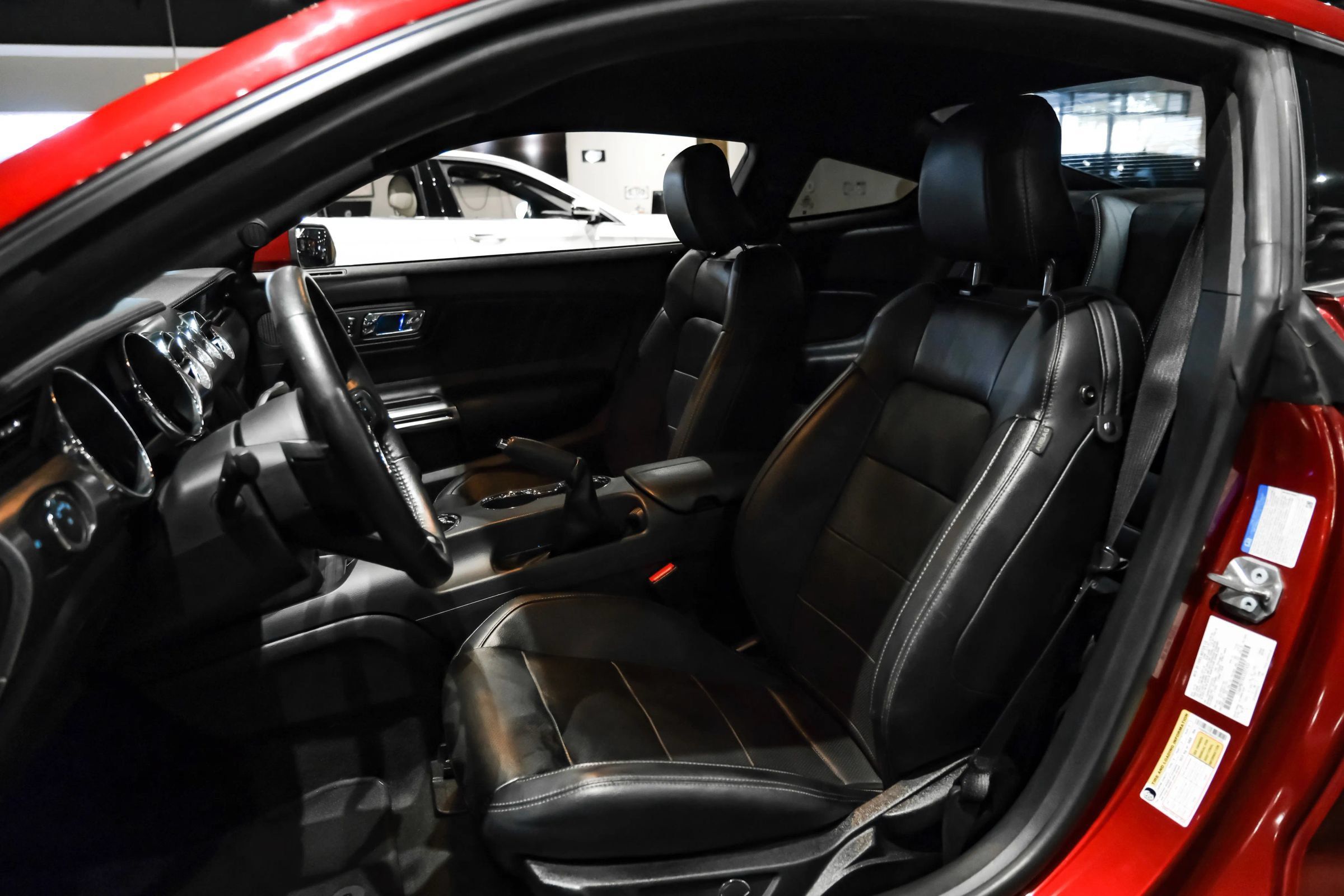 Used 2016 Ford Mustang GT Premium w/ GT Performance Package RWD image 30