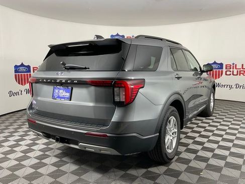 New 2025 Ford Explorer Active w/ Active Comfort Package image 3