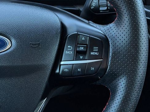 Used 2024 Ford Escape ST-Line Select w/ Tech Pack #2 image 17