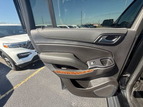 Used 2020 Chevrolet Tahoe Premier image 18