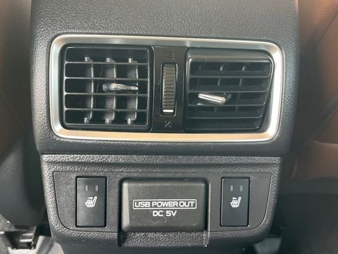 Used 2018 Subaru Outback 3.6R Touring image 20