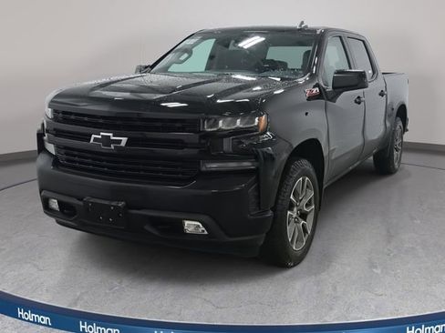 Used 2022 Chevrolet Silverado 1500 RST w/ Z71 Off-Road Package image 3