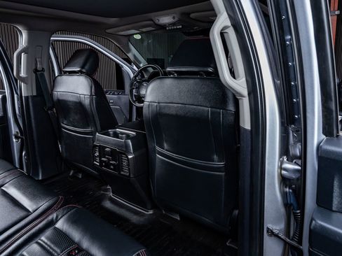 Used 2021 Ford F250 Lariat w/ Lariat Ultimate Package image 31