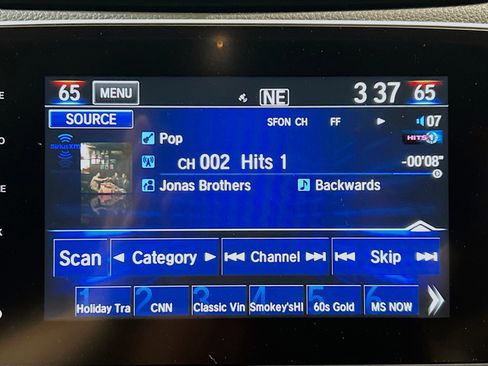 Used 2022 Honda CR-V EX image 10