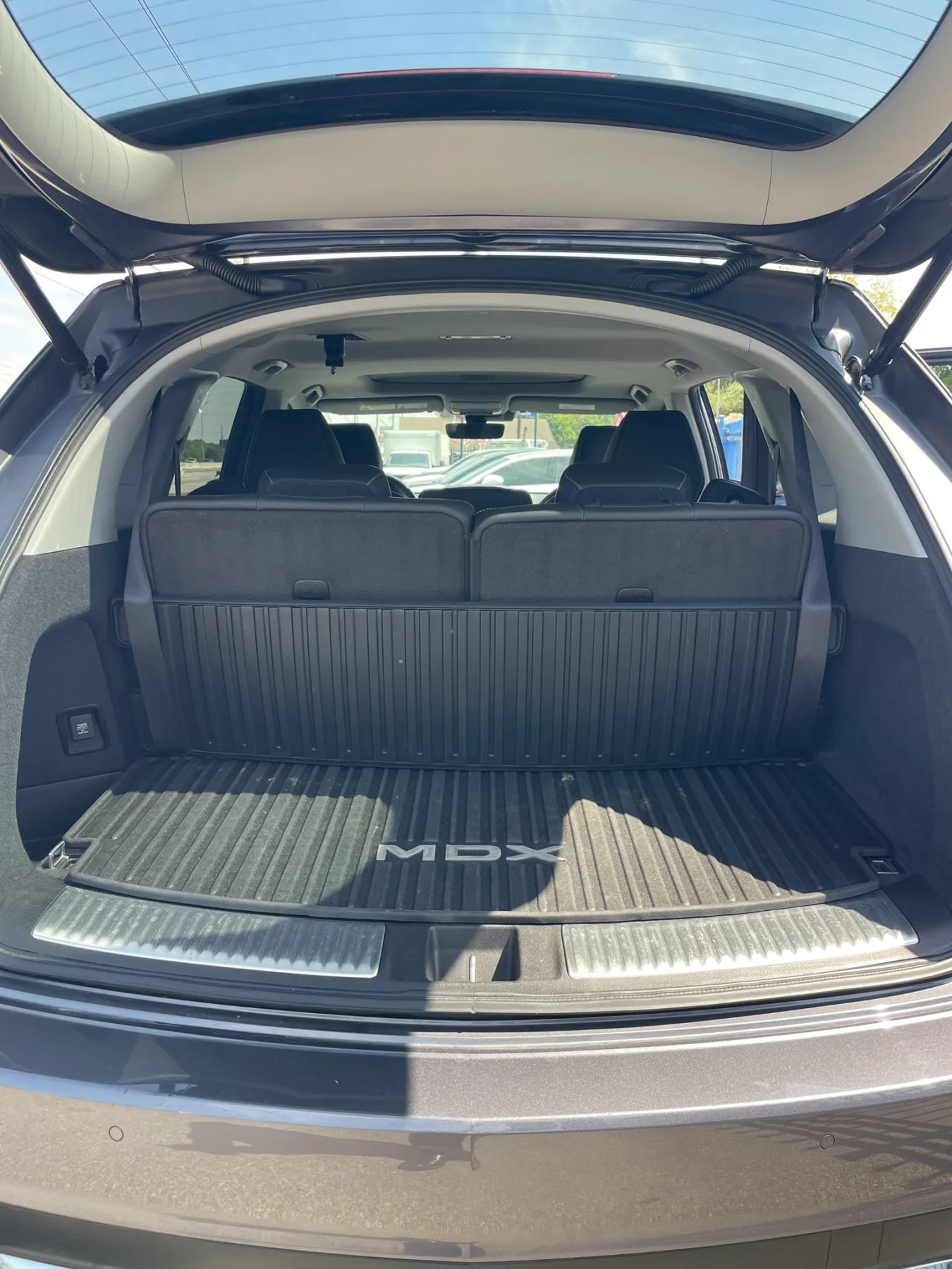Used 2020 Acura MDX w/ Technology Package FWD image 13