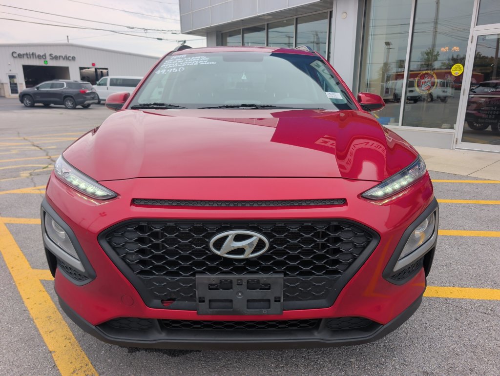 Used 2018 Hyundai Kona SEL FWD image 2