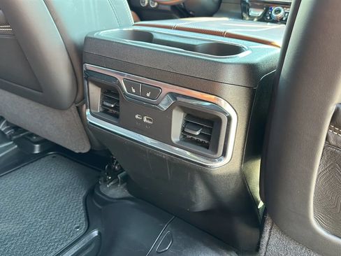 Used 2025 GMC Sierra 2500 Denali Ultimate AWD/4WD image 20