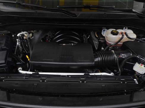 Used 2025 Chevrolet Tahoe High Country w/ Sun And Tow Package image 37