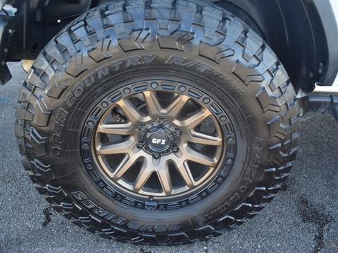 Used 2023 Ford Bronco Outer Banks w/ Sasquatch Package AWD/4WD image 50