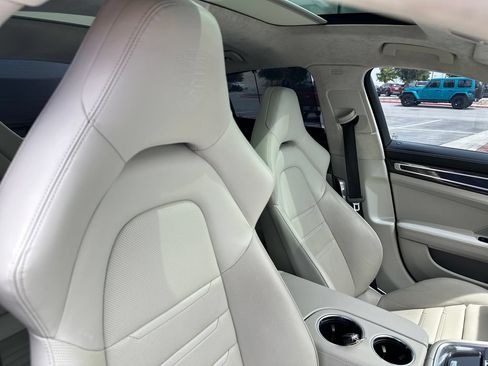 Used 2018 Porsche Panamera Turbo S AWD/4WD image 42