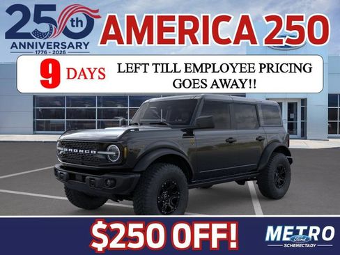 New 2026 Ford Bronco Badlands w/ Sasquatch Package AWD/4WD image 2