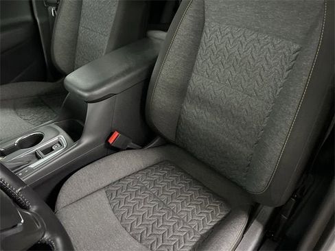 Used 2022 Chevrolet Equinox LT image 18