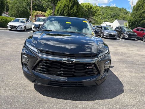 Used 2024 Chevrolet Blazer RS w/ Driver Confidence II Package AWD/4WD image 8