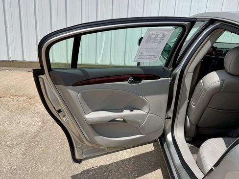 Used 2007 Buick Lucerne CXL w/ Luxury Package FWD image 15