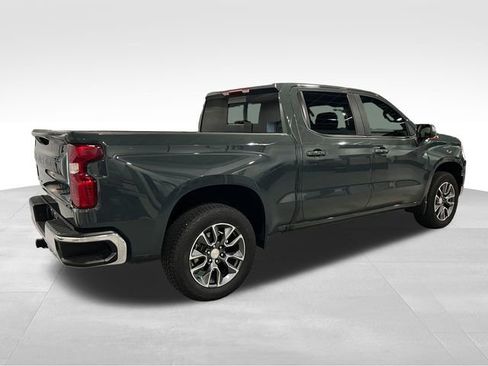 Used 2025 Chevrolet Silverado 1500 LT AWD/4WD image 7