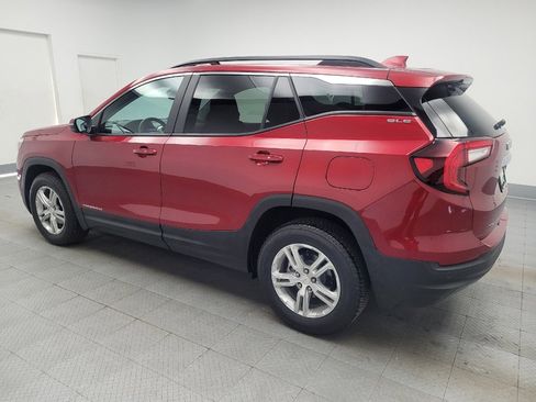 Used 2023 GMC Terrain SLE w/ Driver Convenience Package image 3