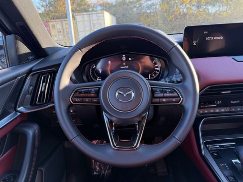 New 2025 MAZDA CX-70 Plug-In Hybrid w/ Premium Plus image 22