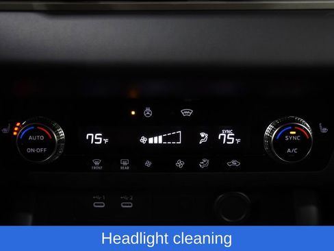 New 2026 Mitsubishi Outlander SE image 17