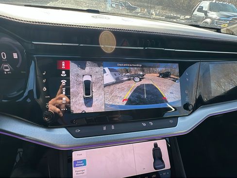 Used 2024 Jeep Wagoneer Launch Edition image 36