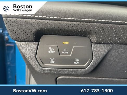 New 2025 Volkswagen Atlas Cross Sport SE image 20