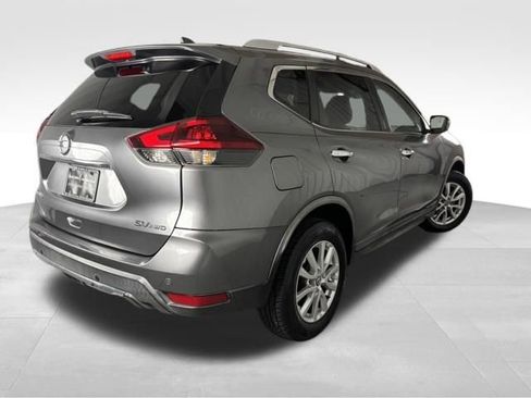 Used 2020 Nissan Rogue SV AWD/4WD image 7