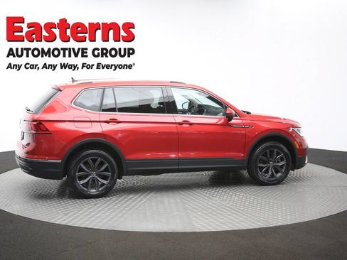 Used 2023 Volkswagen Tiguan SE AWD/4WD image 41